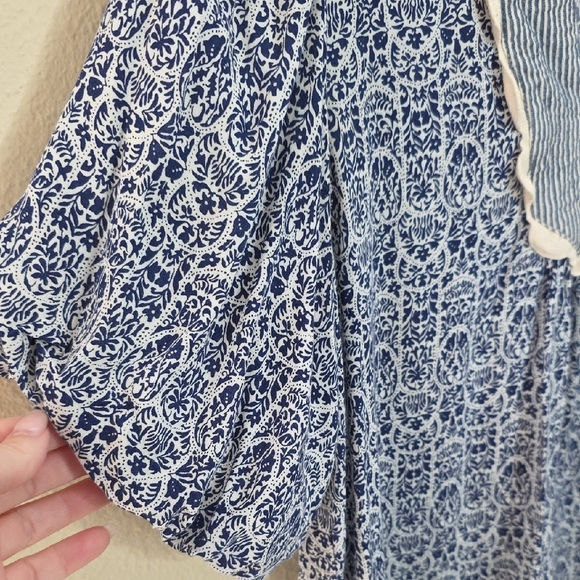 THML Top Alayah Floral Striped Ric-Rac Puff Sleeve Blue White Womens Size Small - Picture 7 of 11